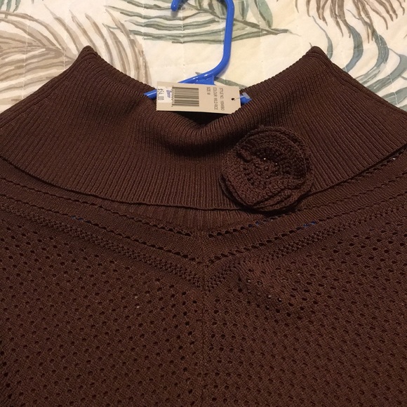 Sweater - Picture 3 of 4